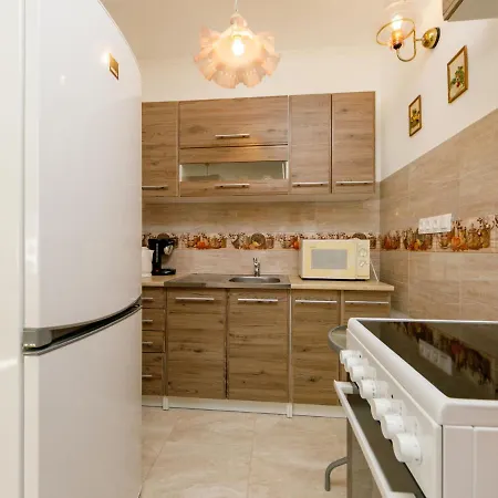 Tilia 1 By Interhome