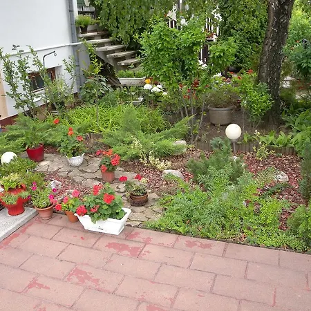 Casa vacanze Apartment Balatonalmadi 1 *