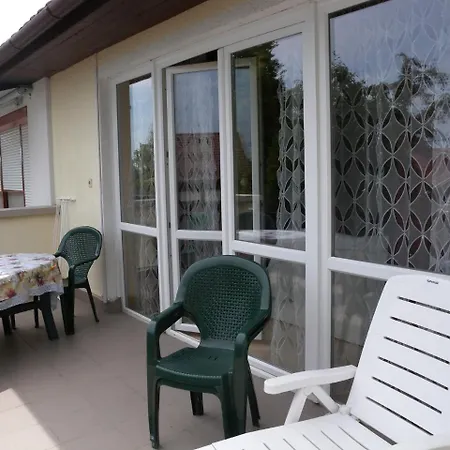 Apartment Balatonalmadi 1